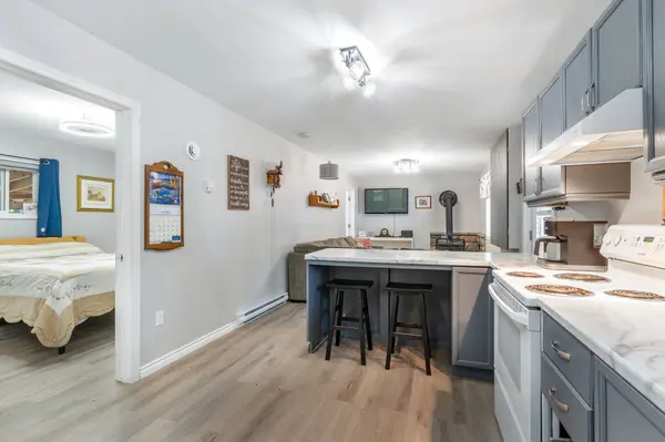 12664 Haliburton County Road 503 RD, Highlands East, ON K0L 2Y0