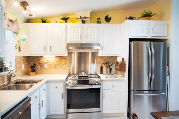 3033 TOWNLINE RD #206, Fort Erie, ON L0S 1S0