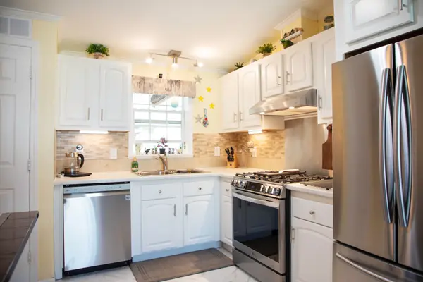 3033 TOWNLINE RD #206, Fort Erie, ON L0S 1S0