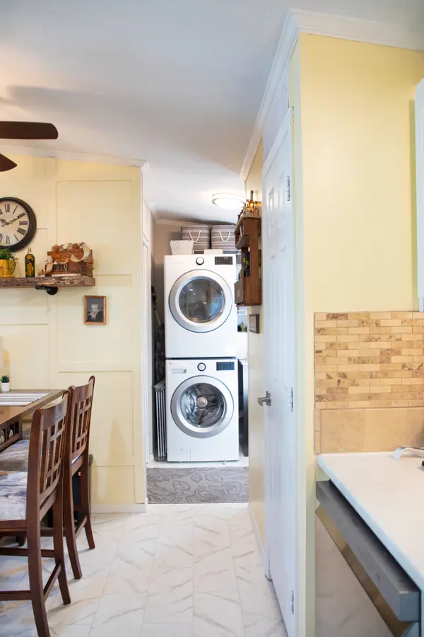 3033 TOWNLINE RD #206, Fort Erie, ON L0S 1S0