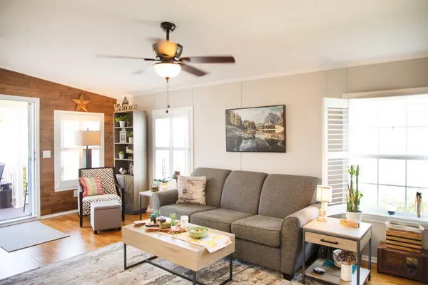 3033 TOWNLINE RD #206, Fort Erie, ON L0S 1S0