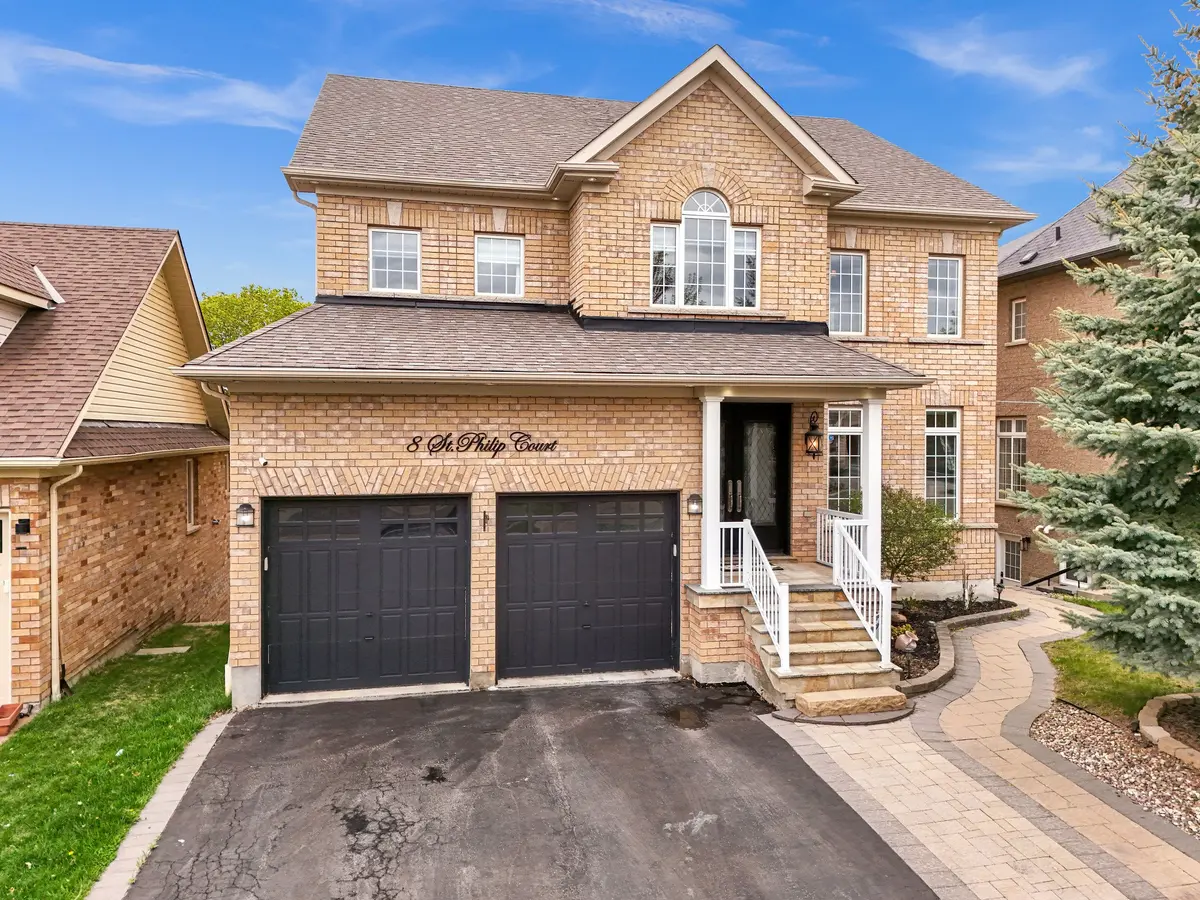 8 St Philip CT, Whitby, ON L1P 0A5