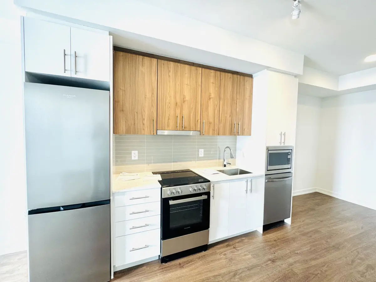 9763 Markham RD #A625, Markham, ON L6E 0W4