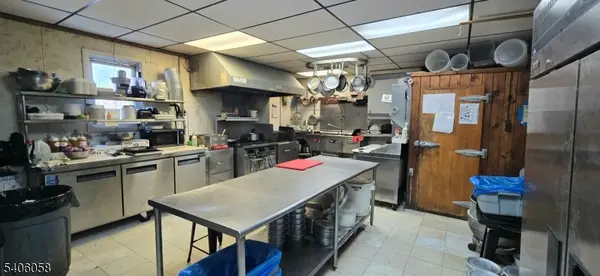 Address not disclosed, Hopatcong Boro, NJ 07843