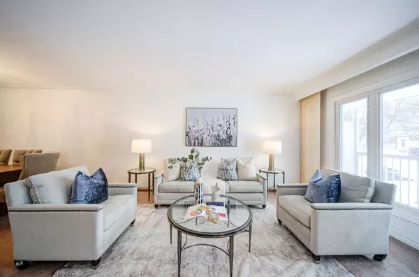 Toronto C15, ON M2H 1W6,14 Castlebury CRES