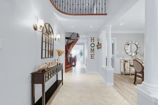 49 Humber Forest CT, Vaughan, ON L4H 1N3