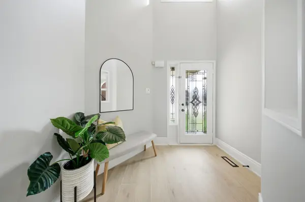 2216 Vista Oak RD, Oakville, ON L6M 3L7