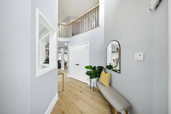 2216 Vista Oak RD, Oakville, ON L6M 3L7