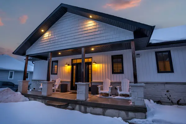 109 Grandore ST, Georgian Bluffs, ON N0H 2T0