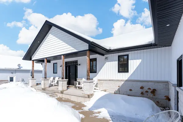 109 Grandore ST, Georgian Bluffs, ON N0H 2T0