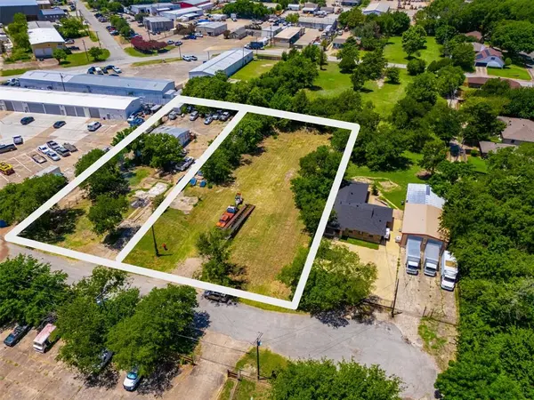 723 E Highway 67 #E, Duncanville, TX 75137