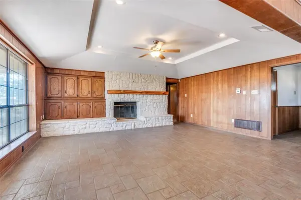 515 Farr Altom Road, Combine, TX 75159