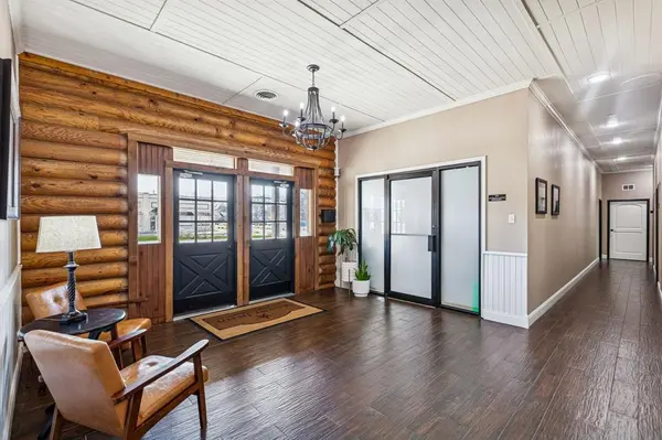 204 S Main Street, Keller, TX 76248