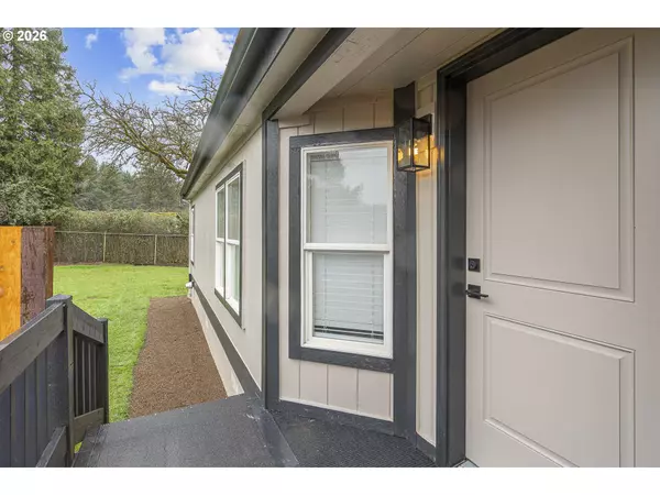 Lafayette, OR 97127,1282 E 3RD ST