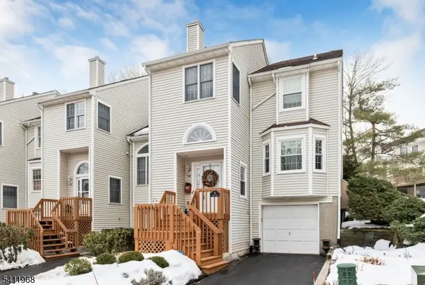 76 Ryan Ln, Lincoln Park Boro, NJ 07035