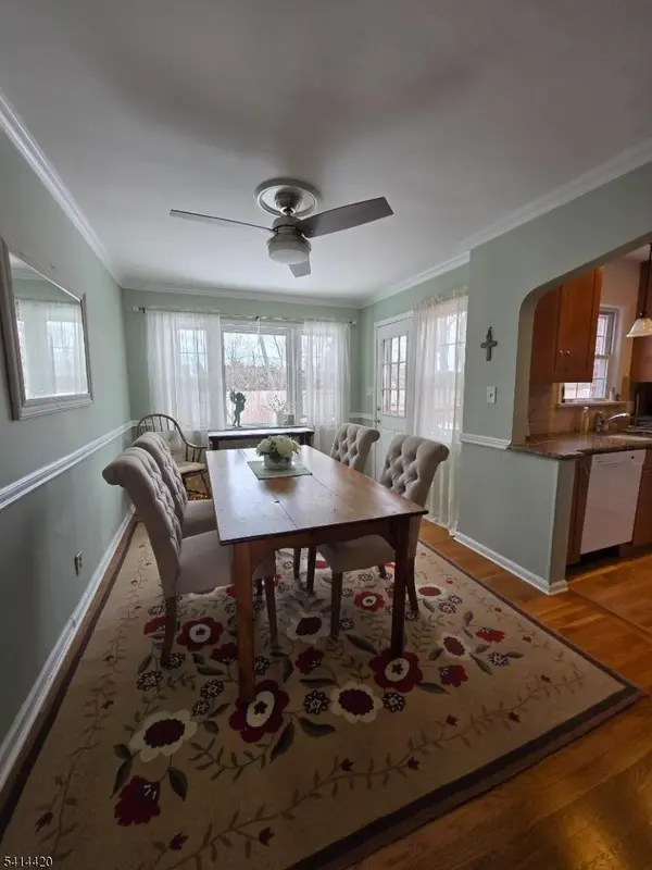 34-09 Southern Dr, Fair Lawn Boro, NJ 07410