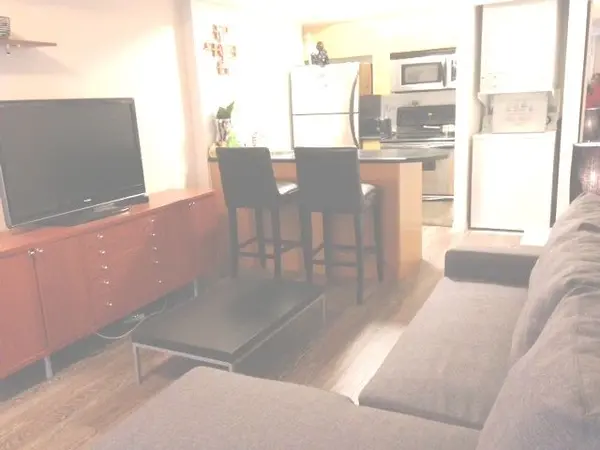 38 Western Battery RD #610, Toronto C01, ON M6K 3N9