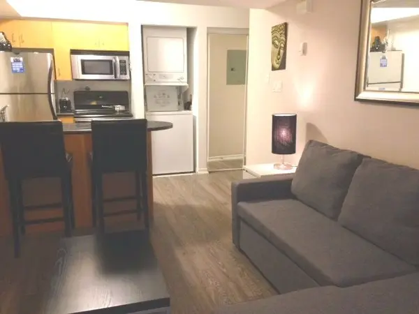 38 Western Battery RD #610, Toronto C01, ON M6K 3N9