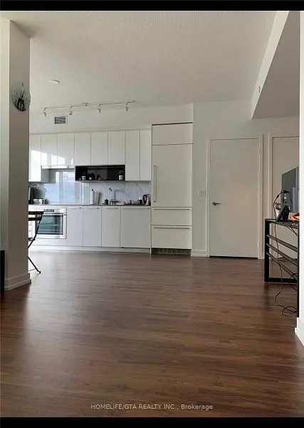 117 Mcmahon DR #2207, Toronto C15, ON M2K 0E3