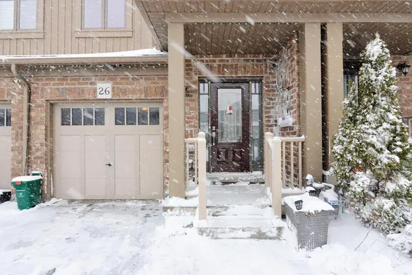 26 Winterton CT, Orangeville, ON L9W 7N5