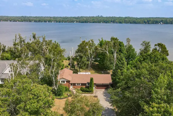 126 Pinewood BLVD, Kawartha Lakes, ON K0M 2T0
