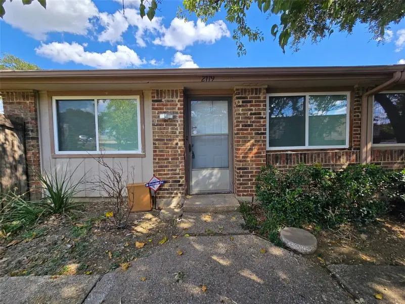 2719 Stonehaven Court, Irving, TX 75038