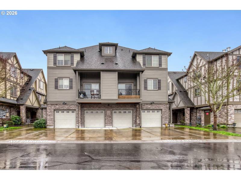 8074 NE MIRIAM WAY, Hillsboro, OR 97006