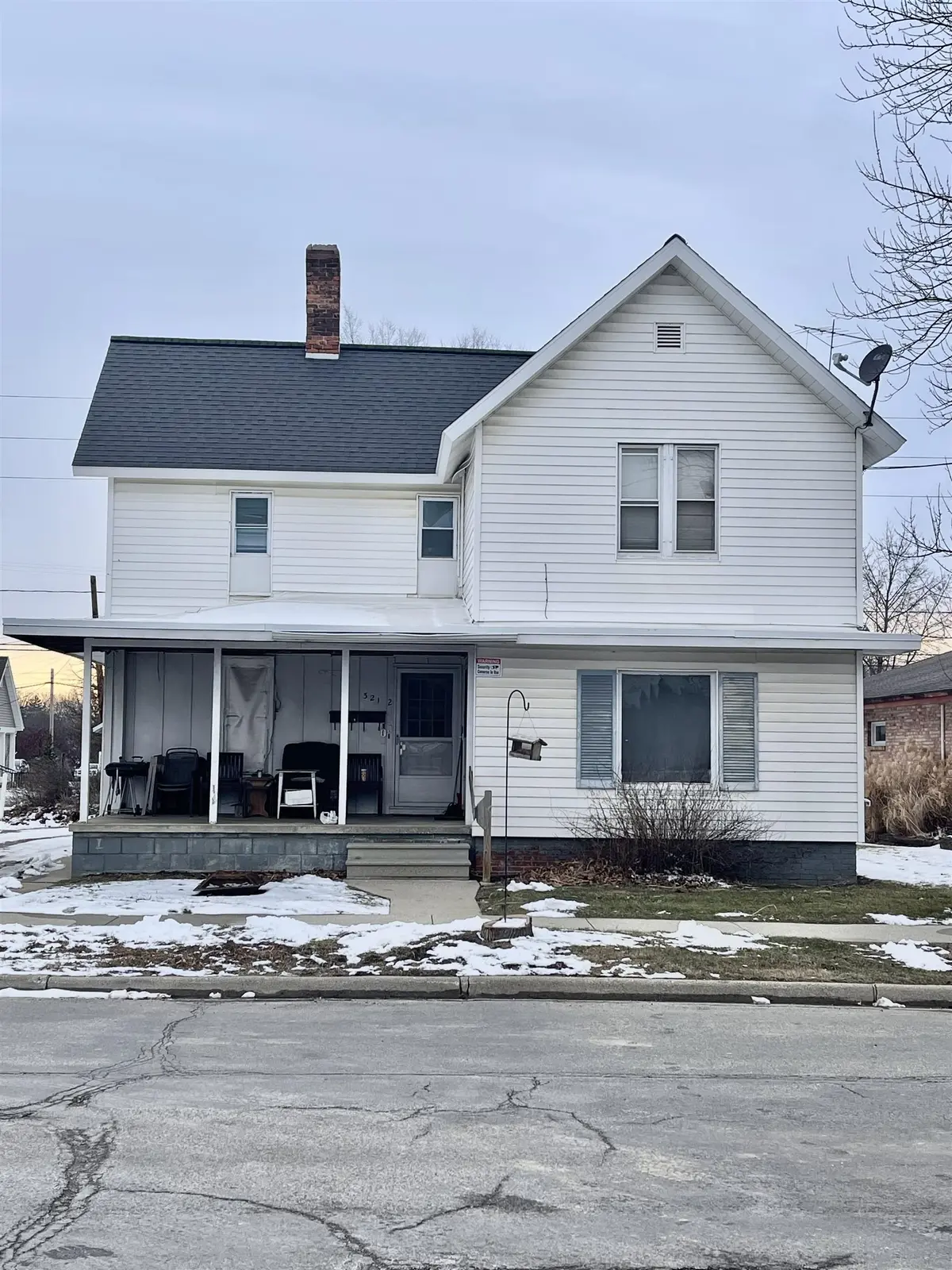 321 N Ball ST, Owosso, MI 48867