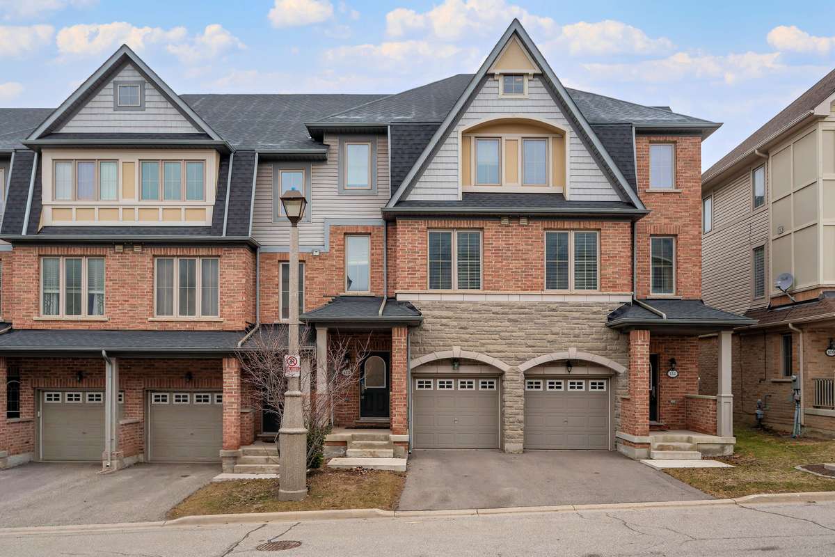 113 Cedar Lake CRES, Brampton, ON L6Y 0R1