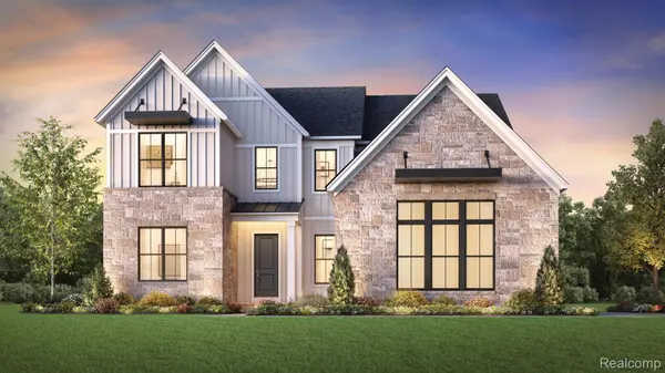 2644 Crystal Lake DR, Commerce Charter Township, MI 48382