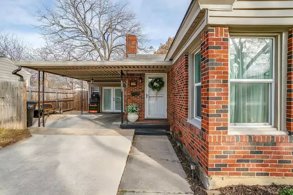 6466 Camp Bowie Boulevard, Fort Worth, TX 76116