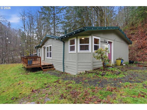 39000 NW SHERMANS MILL RD, North Plains, OR 97133