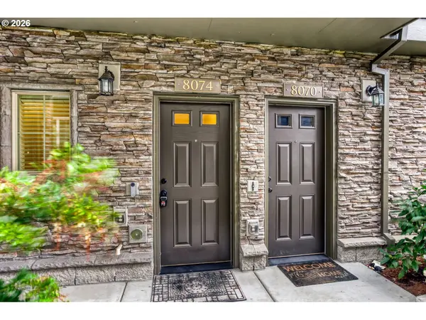 8074 NE MIRIAM WAY, Hillsboro, OR 97006