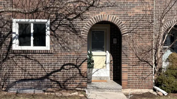 1440 Sixth Line #3,  Basement, Oakville, ON L6H 1X7