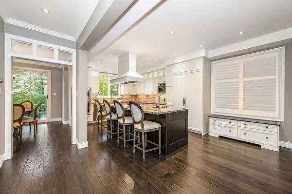 369 Potts TER, Milton, ON L9T 0X5