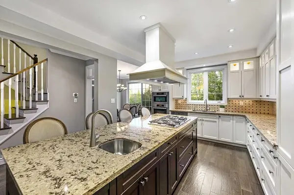 369 Potts TER, Milton, ON L9T 0X5