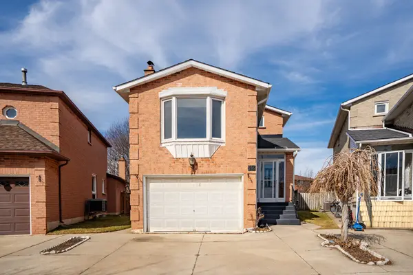 42 Puritan CT, Hamilton, ON L8E 4L1