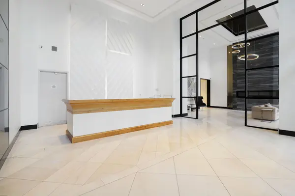 255 BAY ST #207, Ottawa Centre, ON K1R 0C5