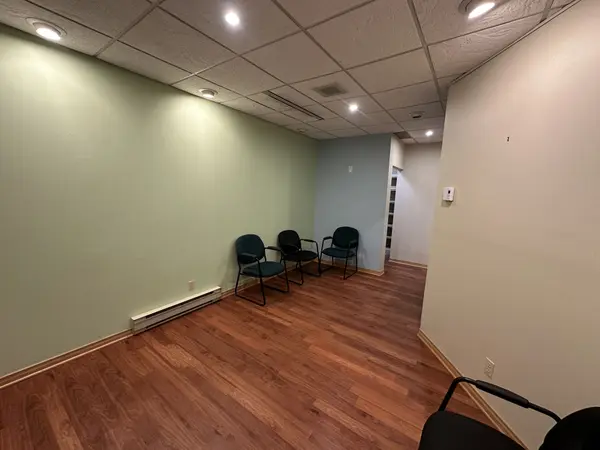 820 McConnell AVE #220, Cornwall, ON K6H 4M4