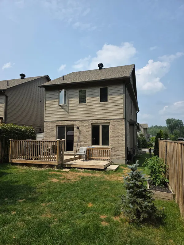 8 Spalding CRES, Huntsville, ON P1H 1C9