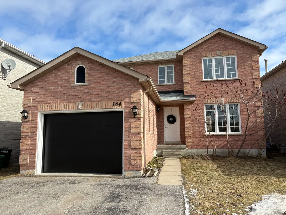134 Dean AVE, Barrie, ON L4N 0V6