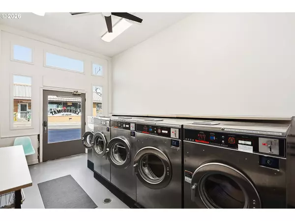 Maupin, OR 97037,501 DESCHUTES AVE