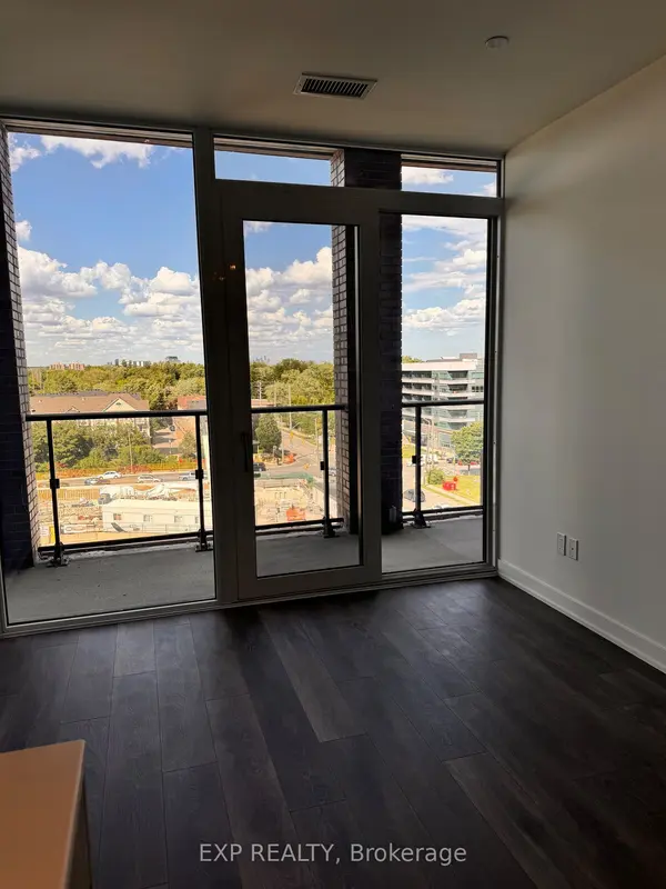 28 Ann ST #605, Mississauga, ON L5G 3G1