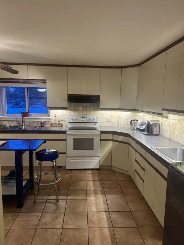 20 Point View DR, Northern Bruce Peninsula, ON N0H 1W0