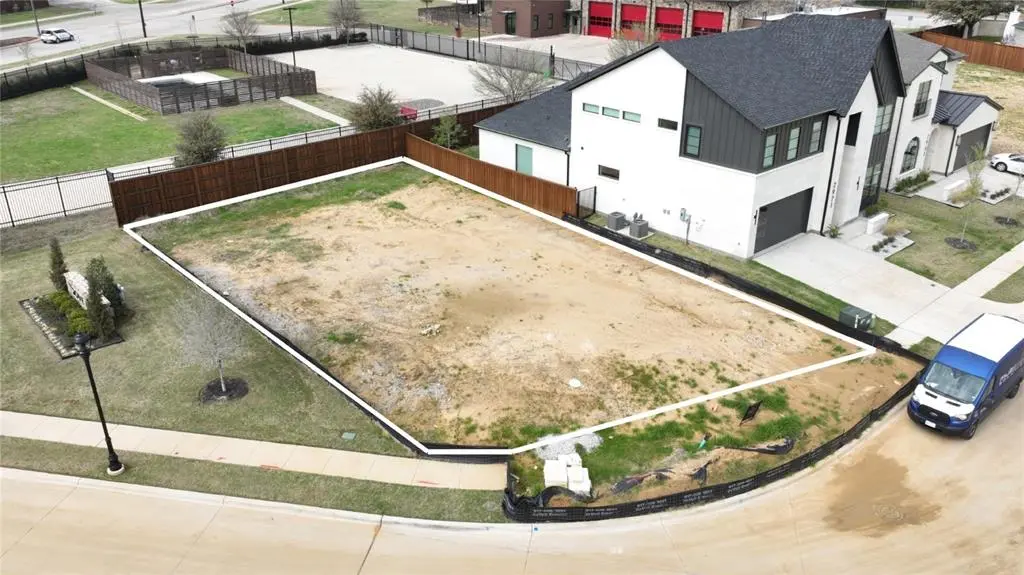 2977 Kosse Court, Grapevine, TX 76051