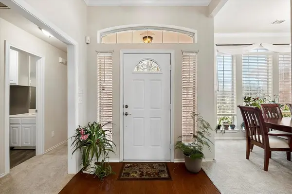 1025 Oak Hollow Lane, Combine, TX 75159