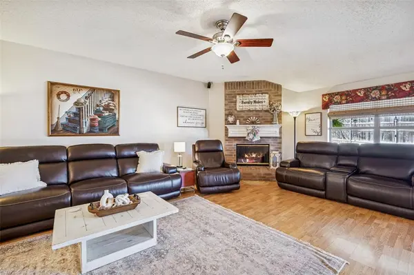 5101 Wilkes Court, Arlington, TX 76017