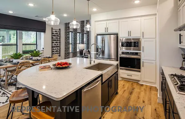 7562 Anastasia Street, Midlothian, TX 76084