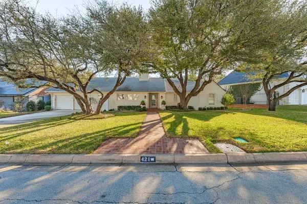 Fort Worth, TX 76107,421 W Hazelwood Drive