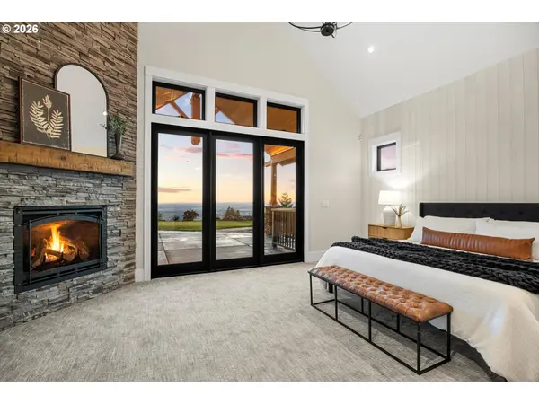 16725 NE MOUNTAIN HOME RD, Sherwood, OR 97140